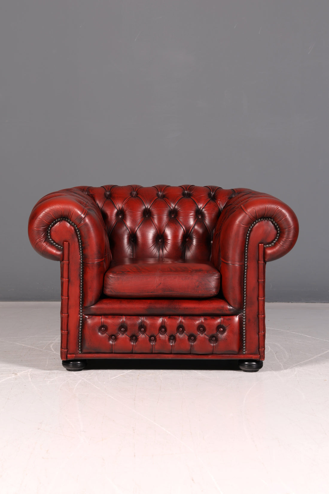 Stylish Original Chesterfield Armchair Oxblood Genuine Leather English Armchair Gentleman’s Chair Antique Leather Armchair