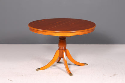 Beautiful English extendable round dining table antique style 60s kitchen table yew