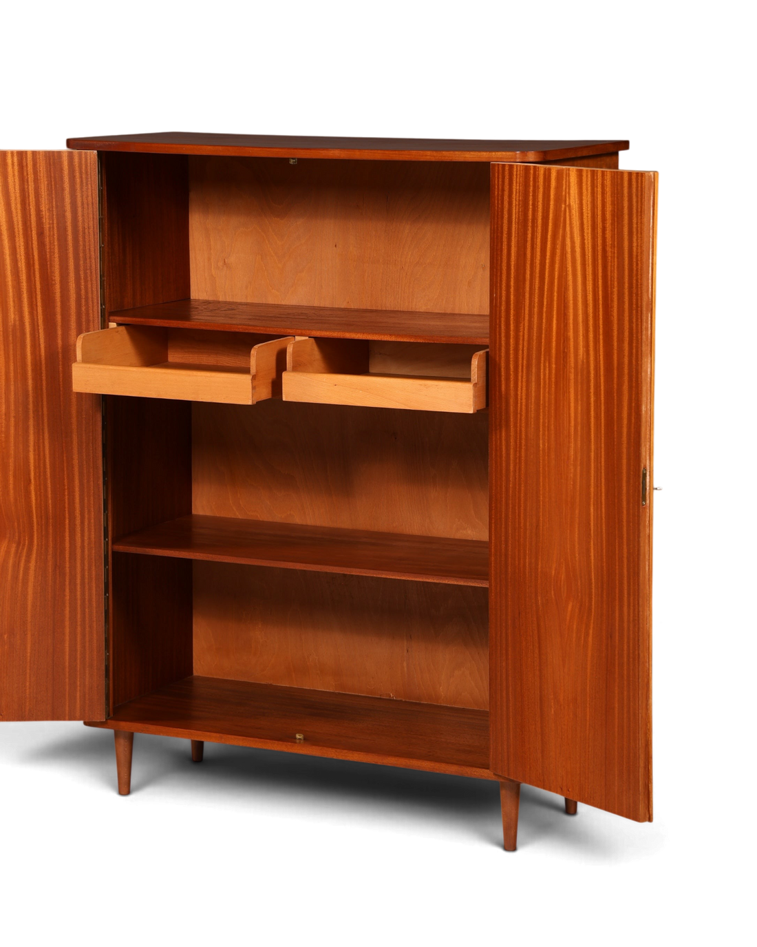 Hauptstadt Möblerei Mid Century Schrank aus den 60er Jahren mit offenen Türen, zwei Schubladen und Echtholz-Optik.