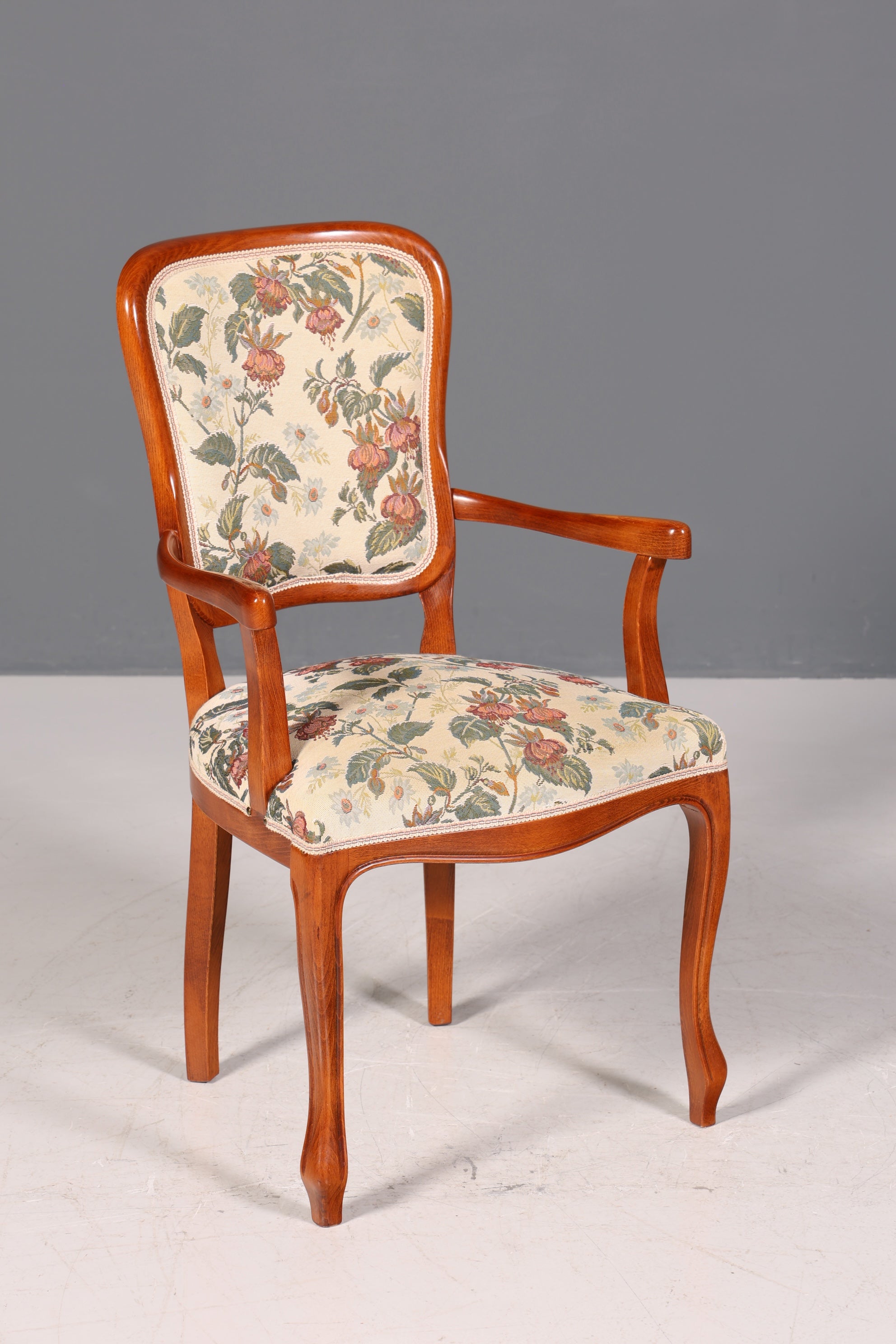 Fauteuil Chippendale élégant, chaise secrétaire de style Chippendale, fauteuil en tissu tapisserie