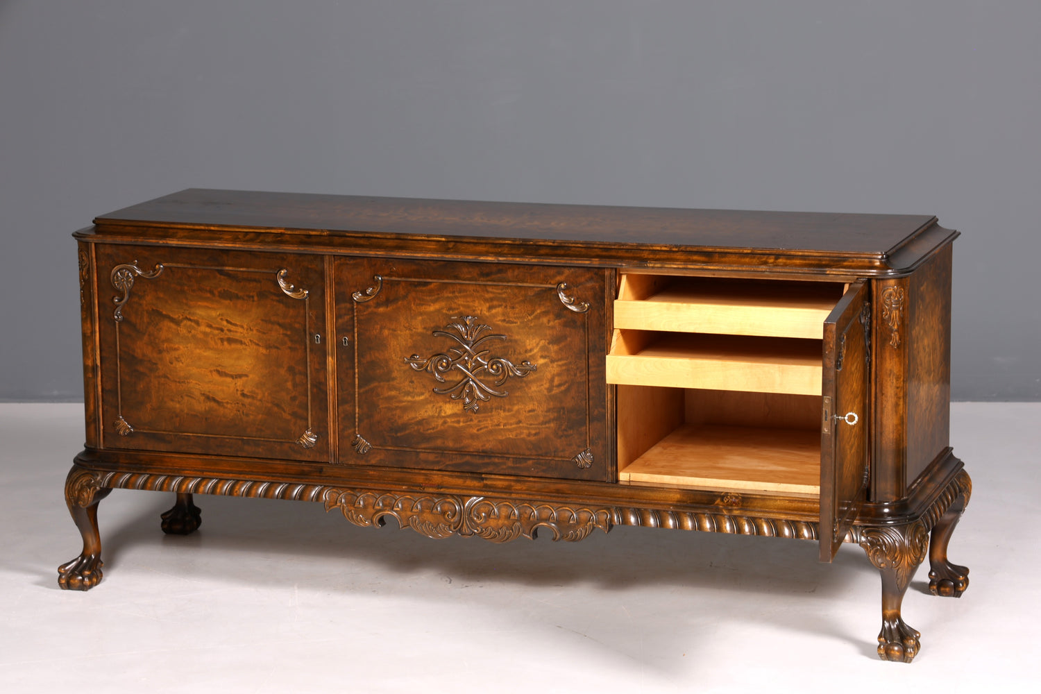 Buffet Chippendale onirique, meuble de style baroque, meuble TV ancien des années 50/60