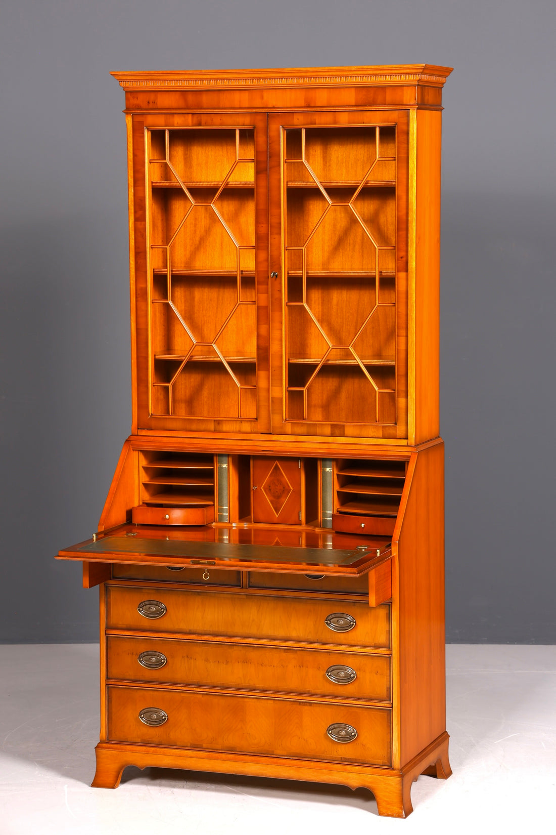 Secrétaire anglais élégant, bureau Heldense d&