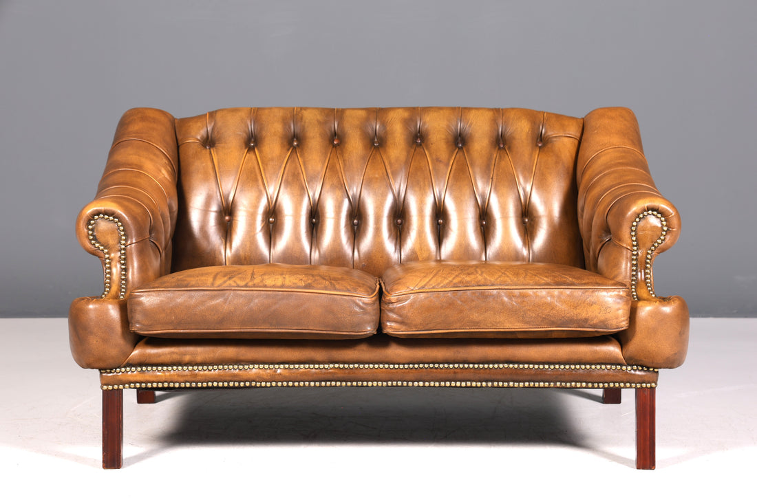 Magnifique et rare canapé Chesterfield original, canapé 2 places, canapé anglais capitonné