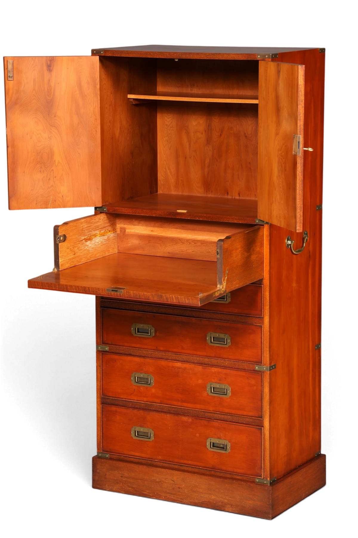 Hauptstadt Möblerei Vertiko Schrank im Military-Chest-Stil aus Echtholz mit Messingbeschlägen und Schreibklappe