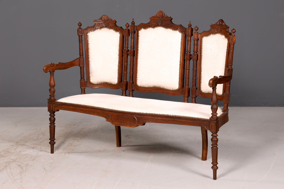 Élégante banquette néorenaissance, canapé ancien de l’époque Gründerzeit, banquette rembourrée, banquette de salon
