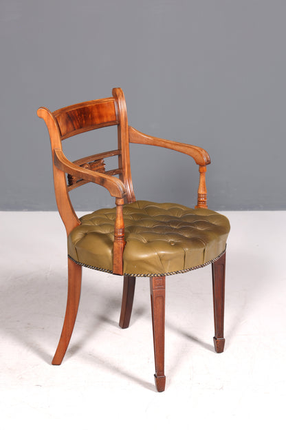 Magnifique fauteuil Chesterfield, chaise secrétaire Anno Dom, chaise de cuisine anglaise en cuir véritable, 1 sur 2