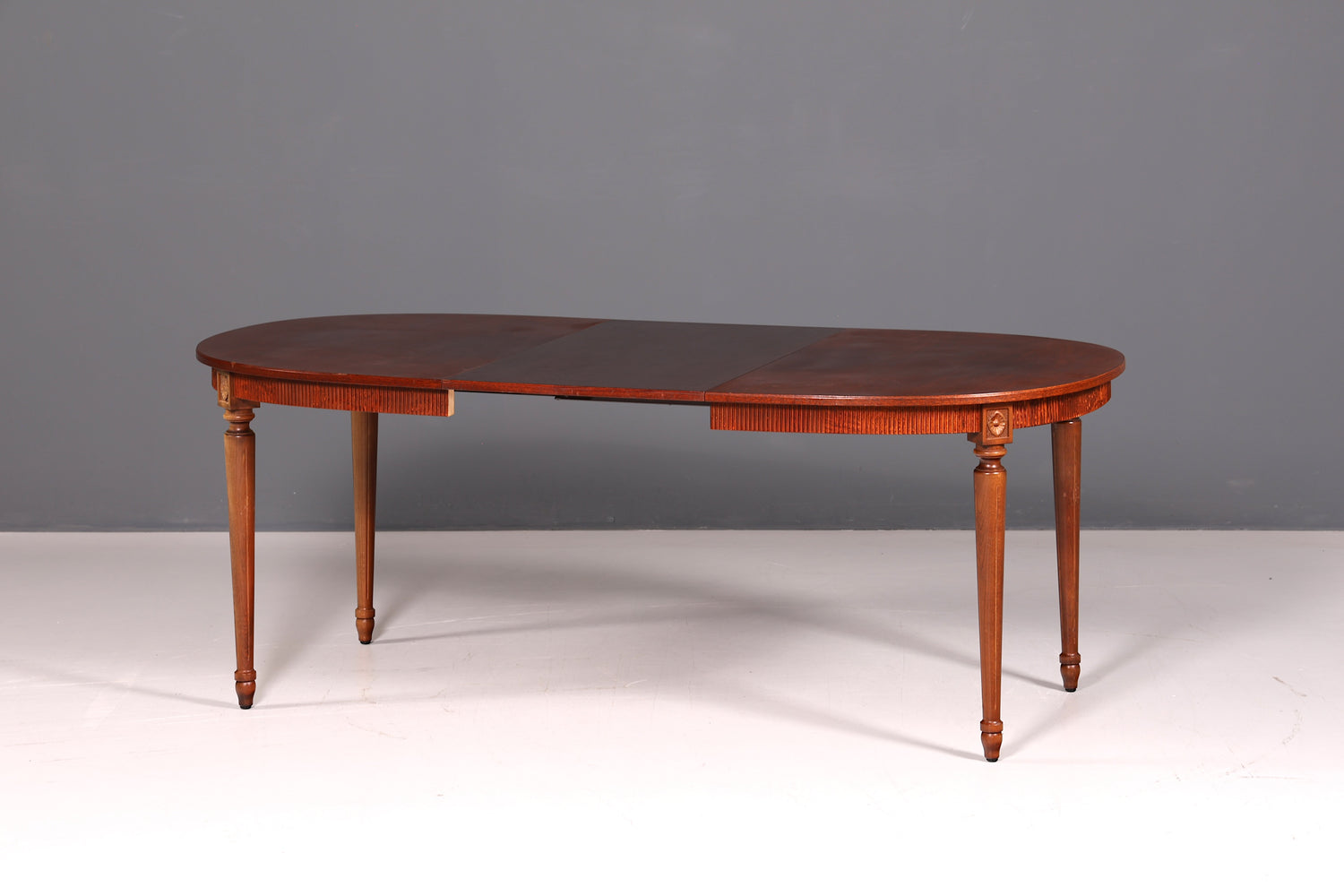 Wunderschöner Tisch im Gustavianischen Stil Küchentisch Ausziehbar Antik Esszimmer Tisch