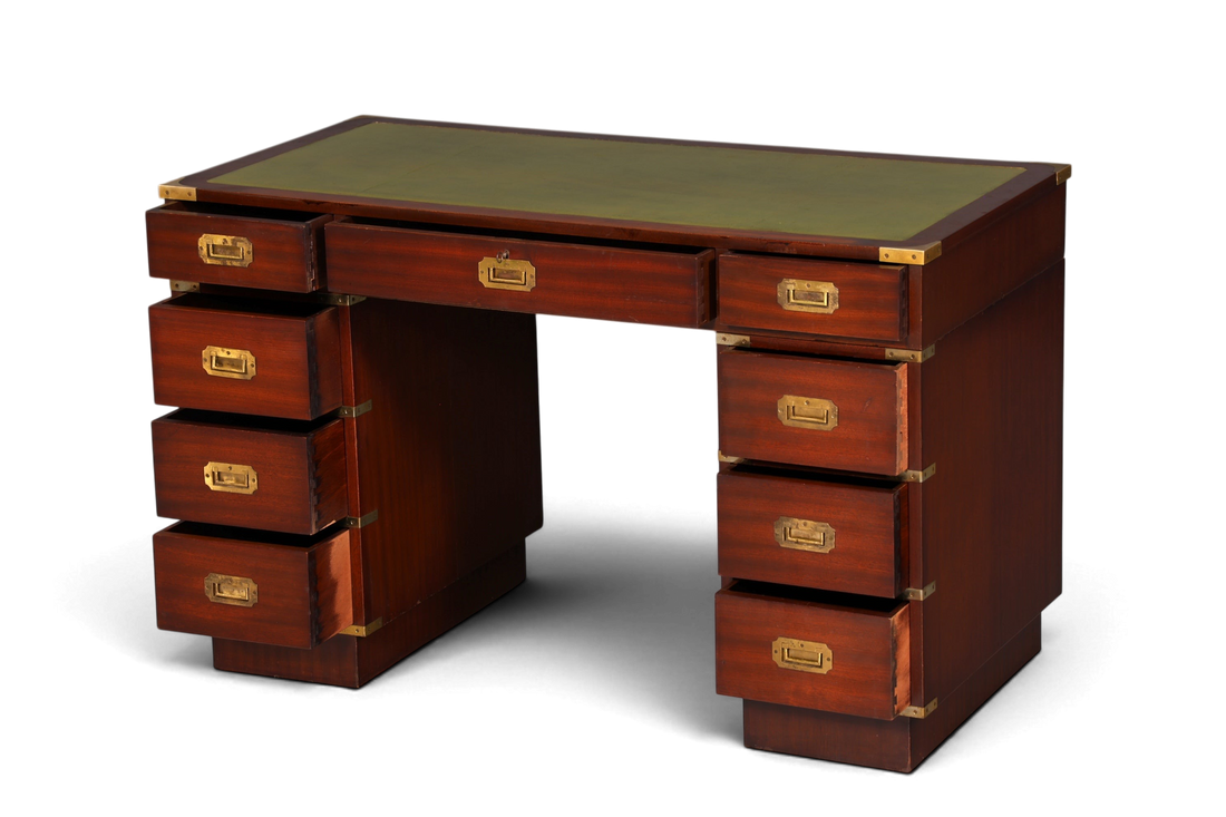 Edler Maritimer Schreibtisch Englischer Military Bürotisch Office Table mit echt Lederauflage