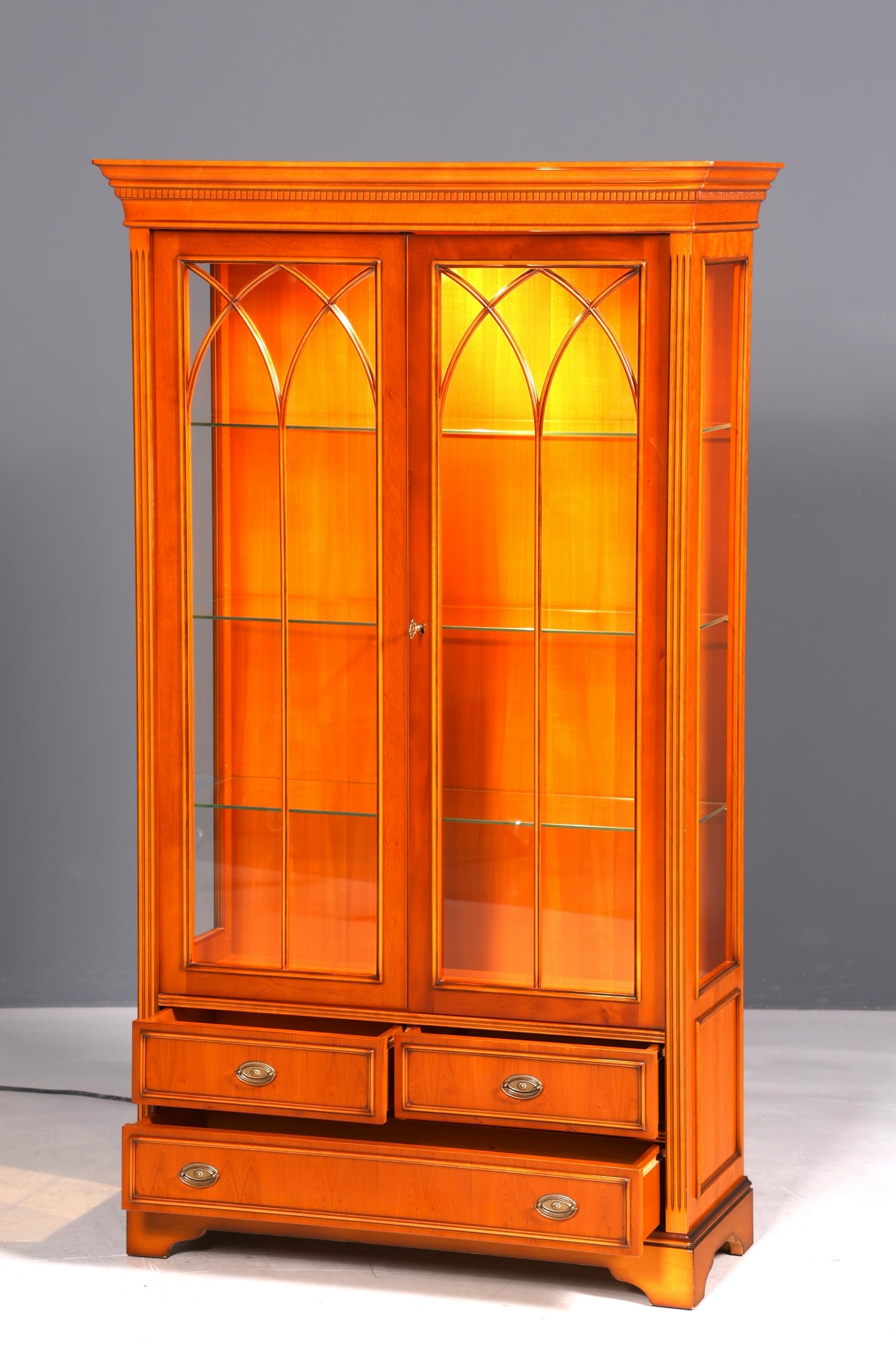 Magnifique vitrine en bois d&