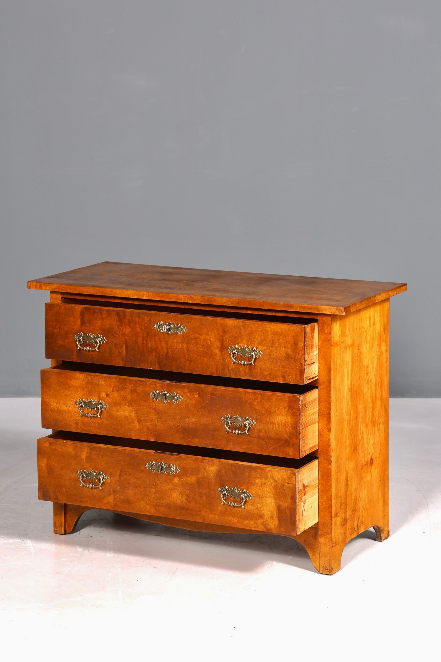 Magnifique commode Gründerzeit (fin du XIXe siècle), buffet ancien Art nouveau, commode, coffre à linge