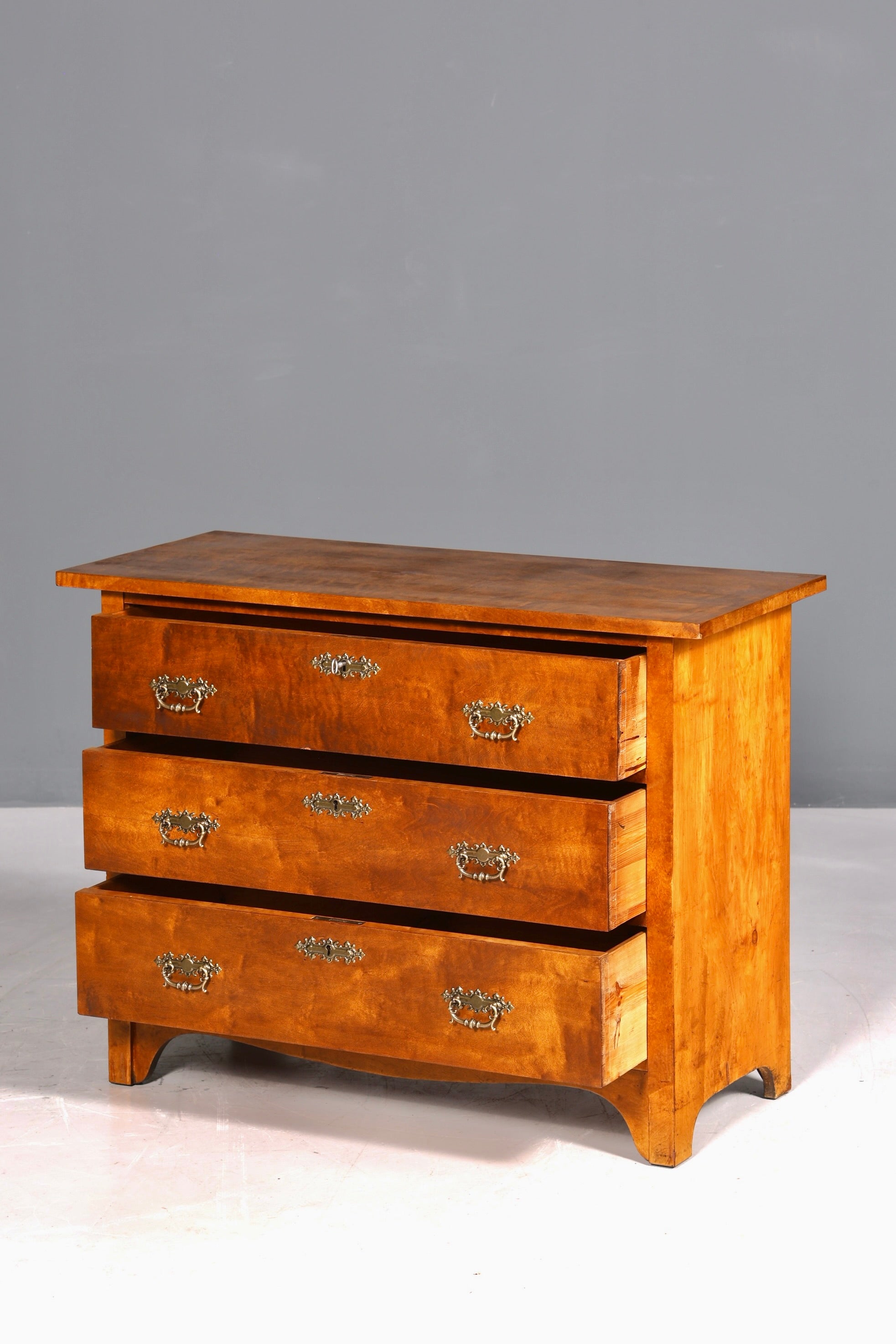 Magnifique commode Gründerzeit (fin du XIXe siècle), buffet ancien Art nouveau, commode, coffre à linge