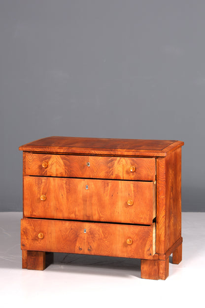 Stylish Original Biedermeier Chest of Drawers Antique around 1880 Sideboard
