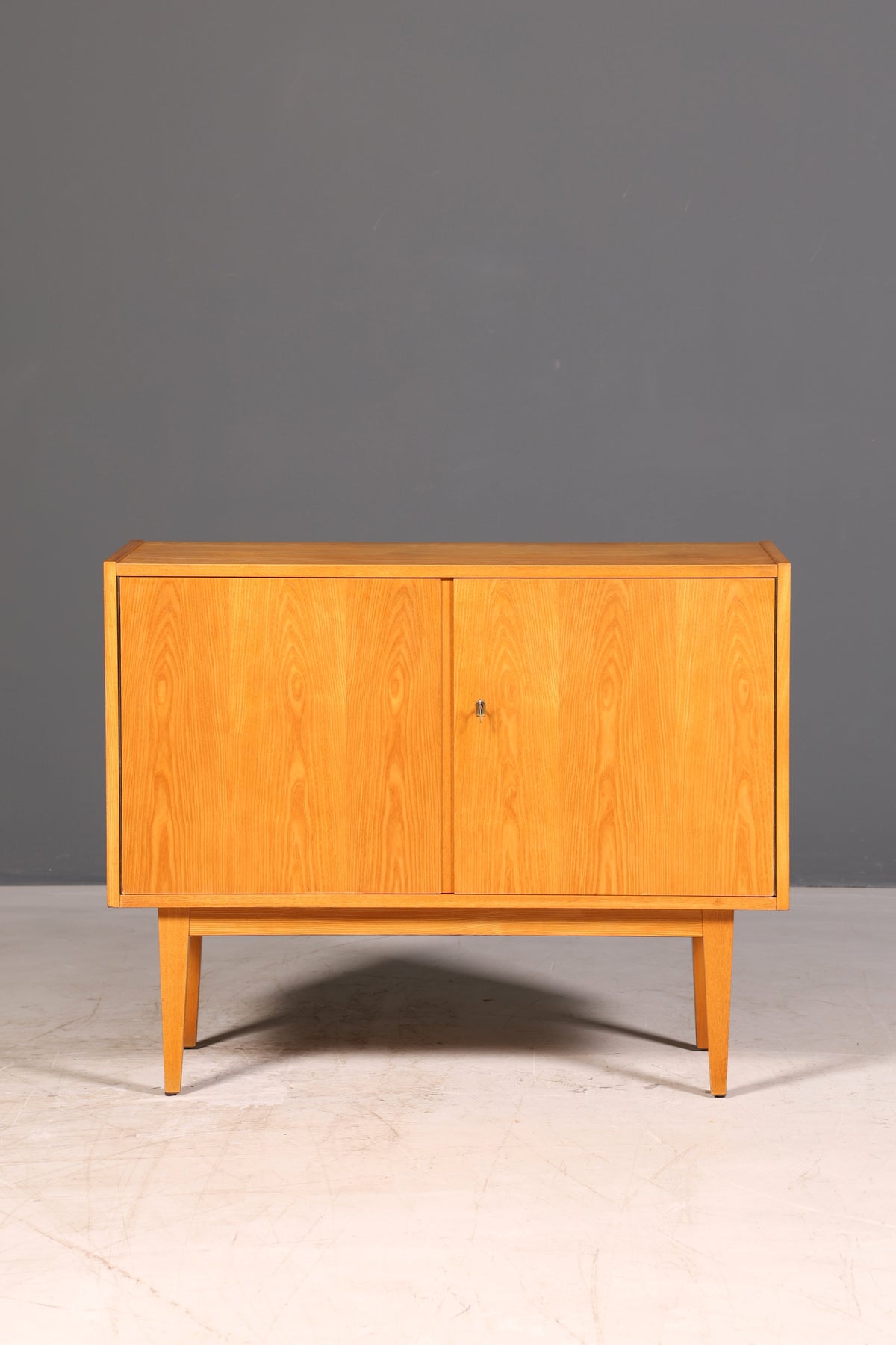 Magnifique commode Hellerau originale Franz Ehrlich 602, meuble mid-century, buffet vintage
