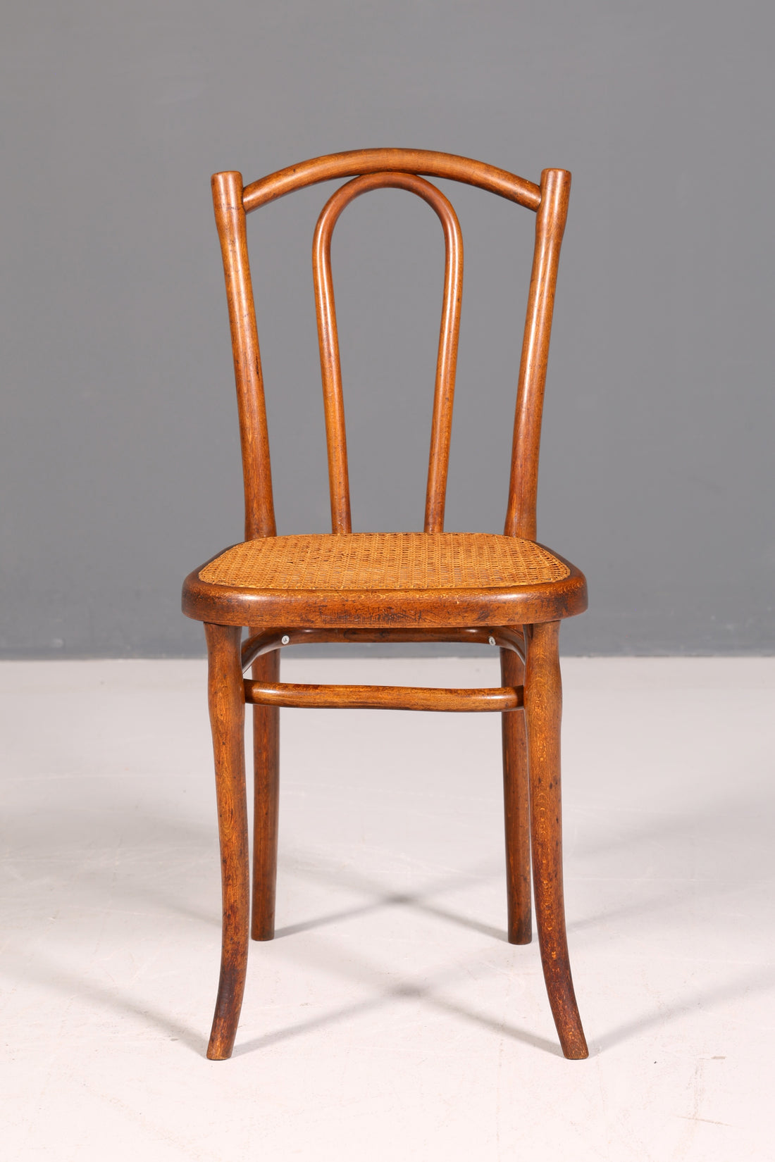 Edler Original Thonet Stuhl Wiener Geflecht Korbgeflecht Bugholz Kaffeehausstuhl Sekretär Stuhl Antik Vintage