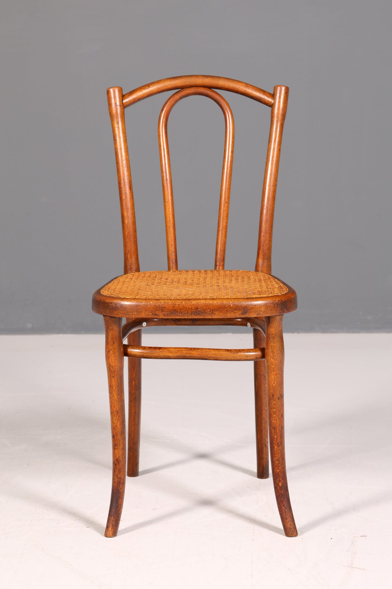 Edler Original Thonet Stuhl Wiener Geflecht Korbgeflecht Bugholz Kaffeehausstuhl Sekretär Stuhl Antik Vintage