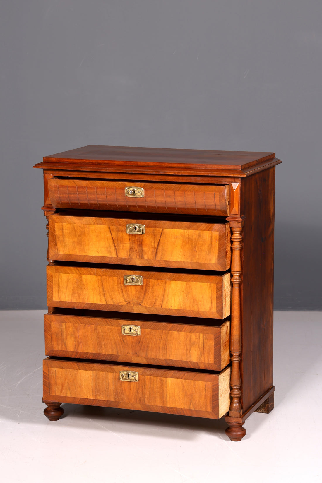 Traumhafte Gründerzeit Kommode Jugendstil Schubladenkommode Antik Vertiko Wäschekommode 1890