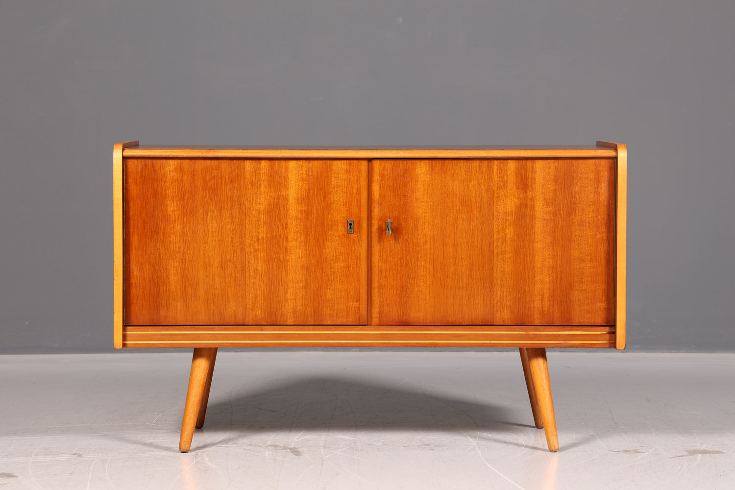 Wunderschöner Mid Century Schrank Vintage Sideboard Retro Flur Kommode 60s Holz
