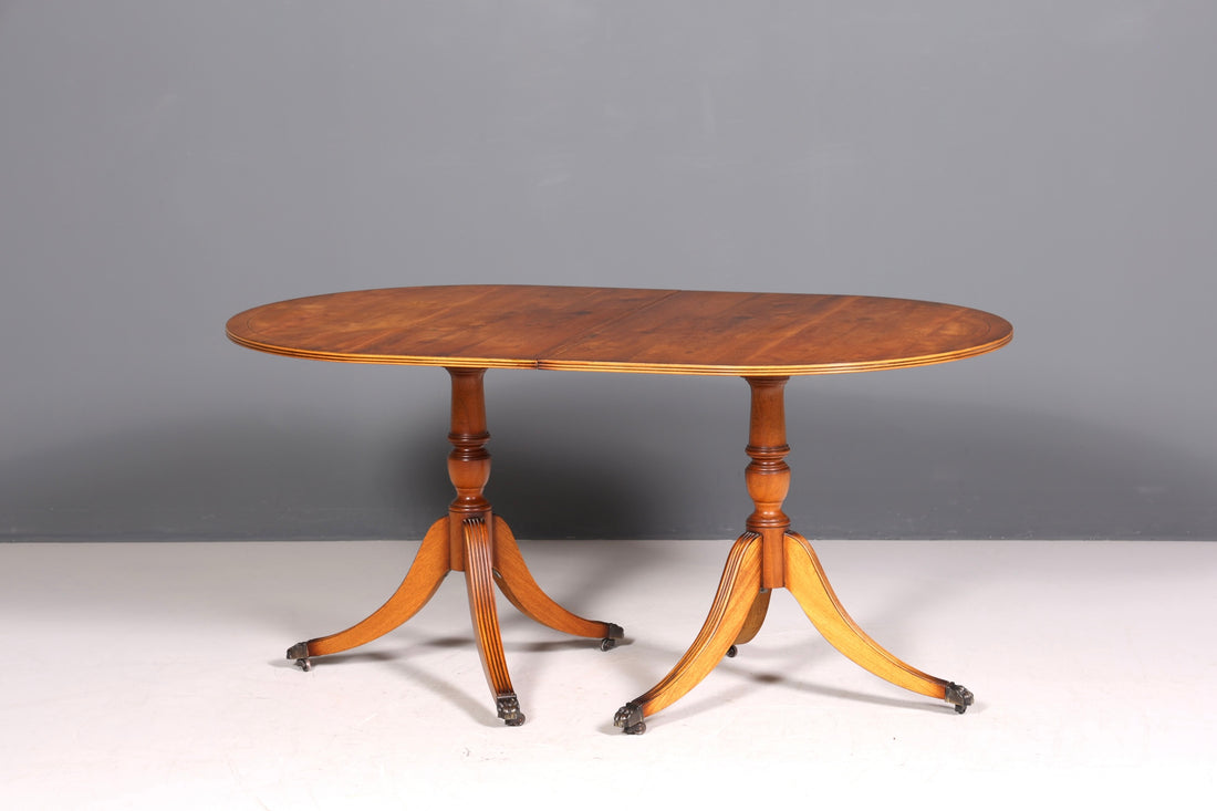 Magnifique table de salle à manger extensible de style anglais, style Régence, style antique, table de cuisine des années 60, en bois d&