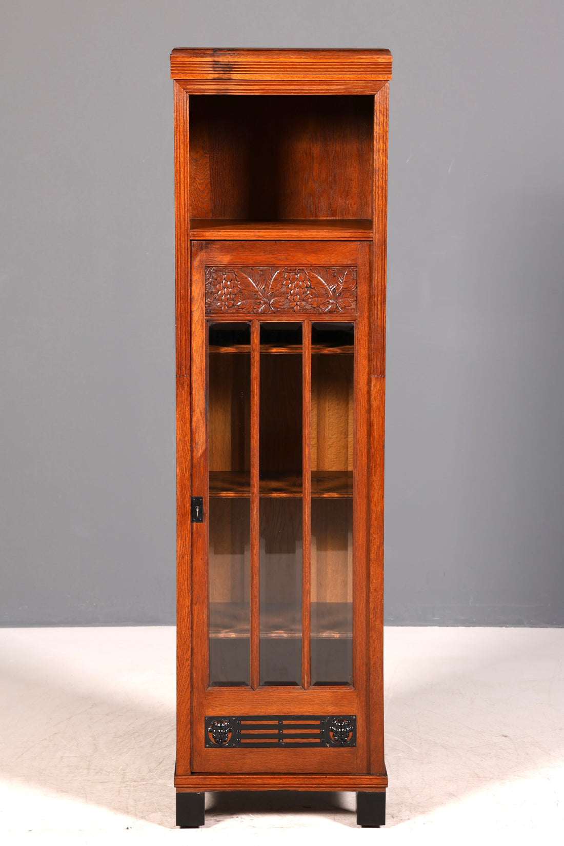 Traumhafte Jugendstil Vitrine Antike Holz Bücherschrank Eiche Antik Schrank Geschirrschrank 1 von 2