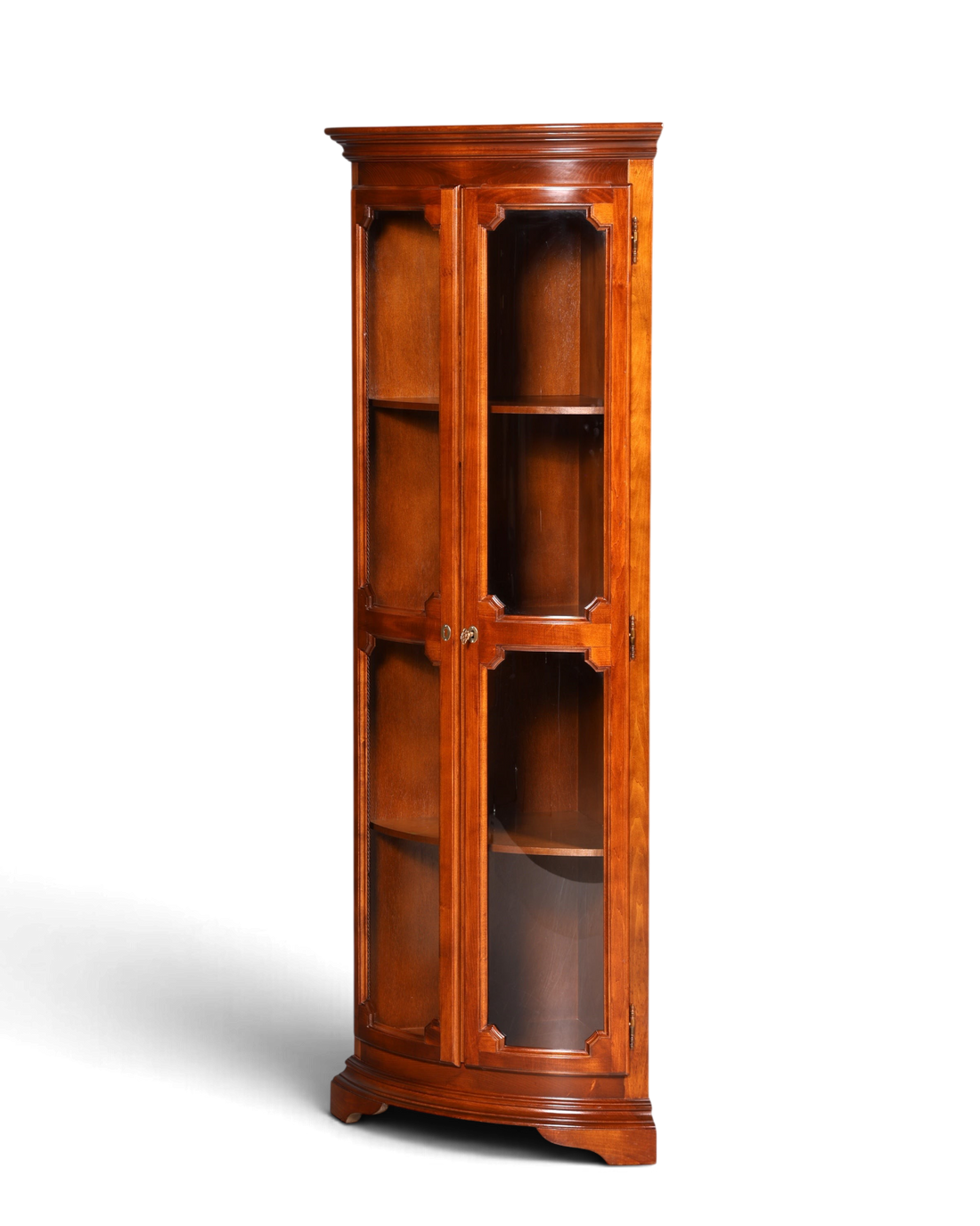Hauptstadt Möblerei Selva Eckvitrine aus massivem Holz im antiken Stil mit Glasfront und dekorativer Patina