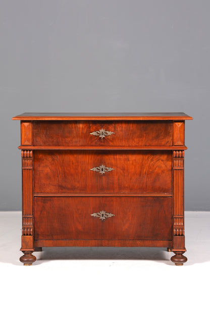 Wunderschöne Gründerzeit Kommode Louis Philippe Schubladen Kommode Nussbaum Sideboard um 1880