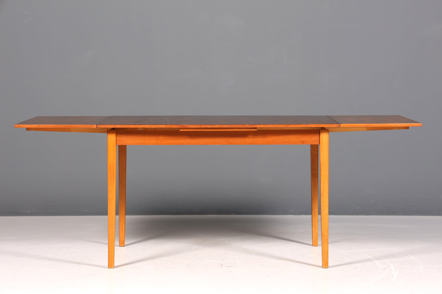 Magnifique table de salle à manger extensible vintage des années 50, table de cuisine rétro