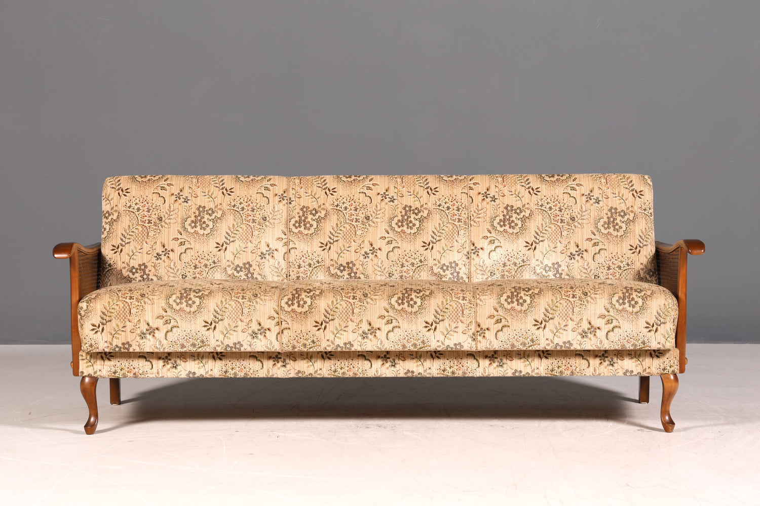 Wunderschöne Chippendale Couch Sofa 3-Sitzer Gästebett Polstersofa Antik Stil Wiener Geflecht Schlafsofa Wohnzimmer Lounge
