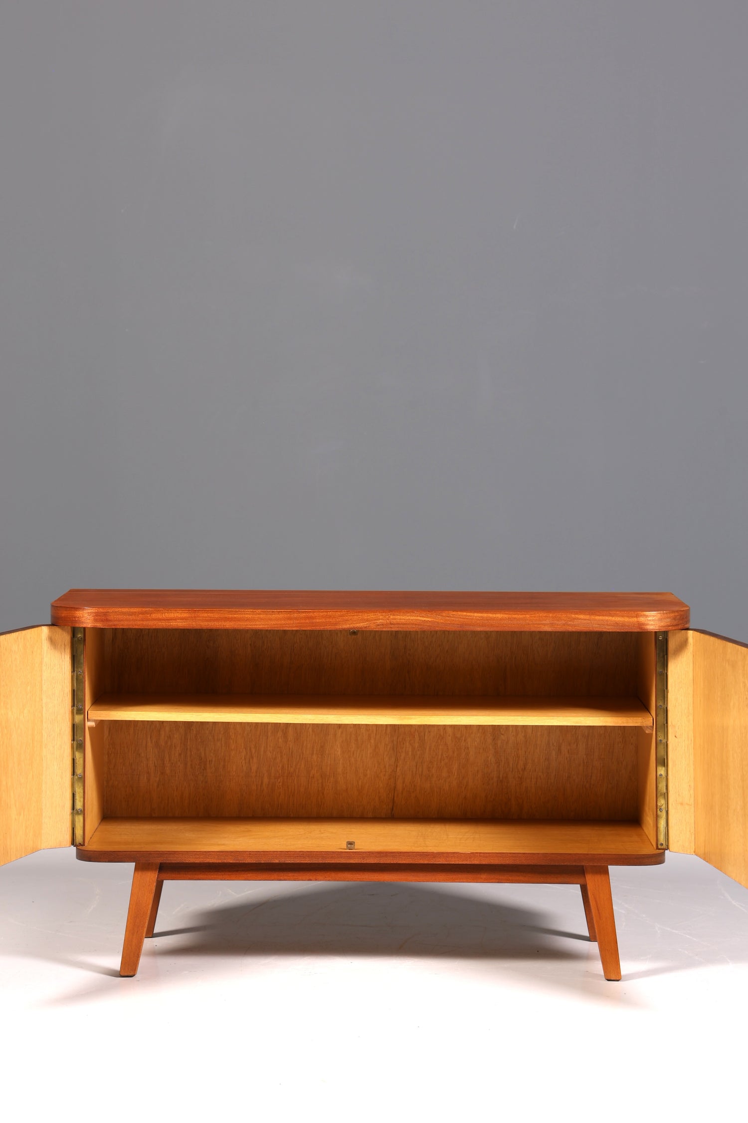 Commode élégante de style années 60, commode rétro pour entrée, meuble TV vintage, années 60