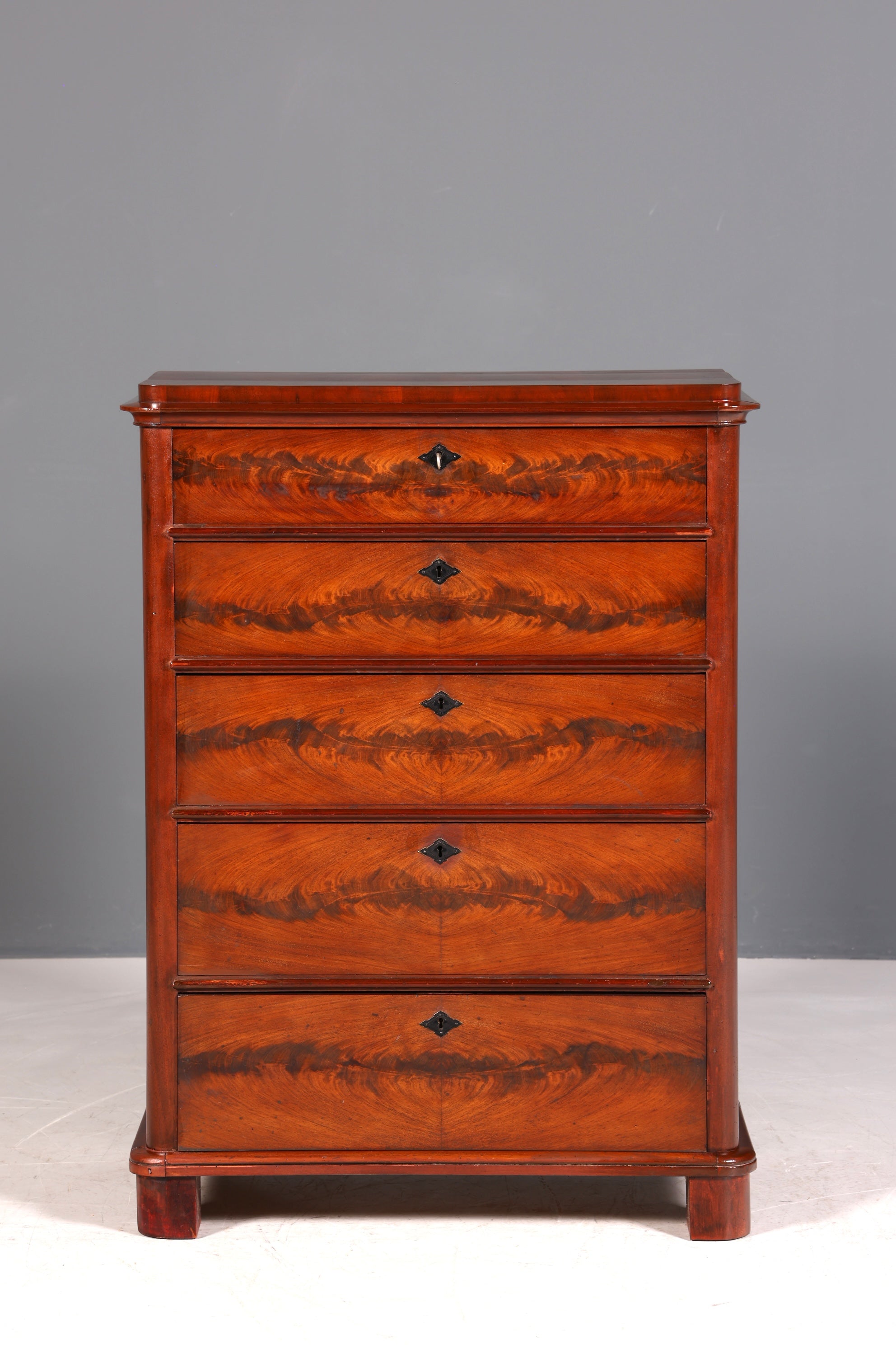 F975 Finish Traumhafte Gründerzeit Kommode Jugendstil Schubladenkommode Antik Vertiko Wäschekommode