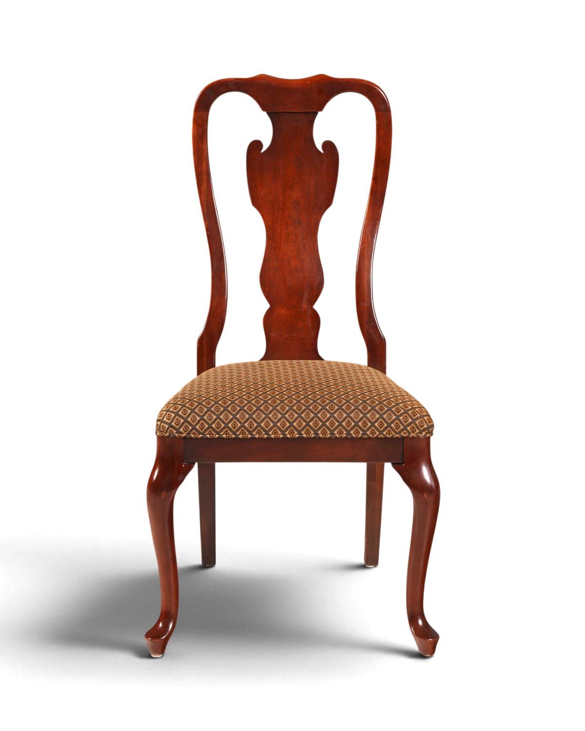 Hauptstadt Möblerei Drexel Heritage Chippendale Stuhl aus dunklem Holz mit gemustertem Stoffpolster