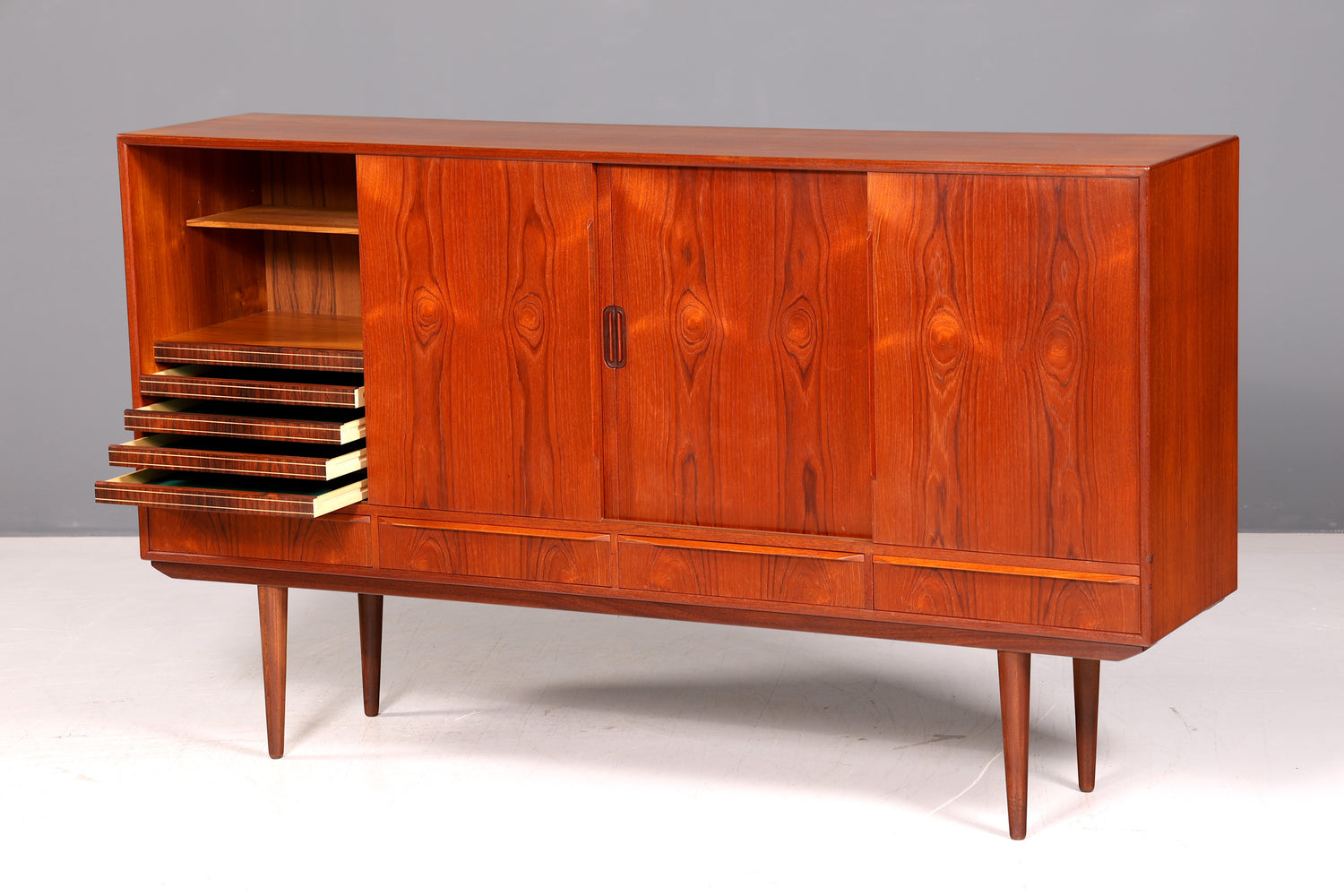 Traumhaftes Mid Century Highboard  Danish Design Sideboard Vintage Retro 60er Jahre Bürokommode Schrank Skandinavisch Holz