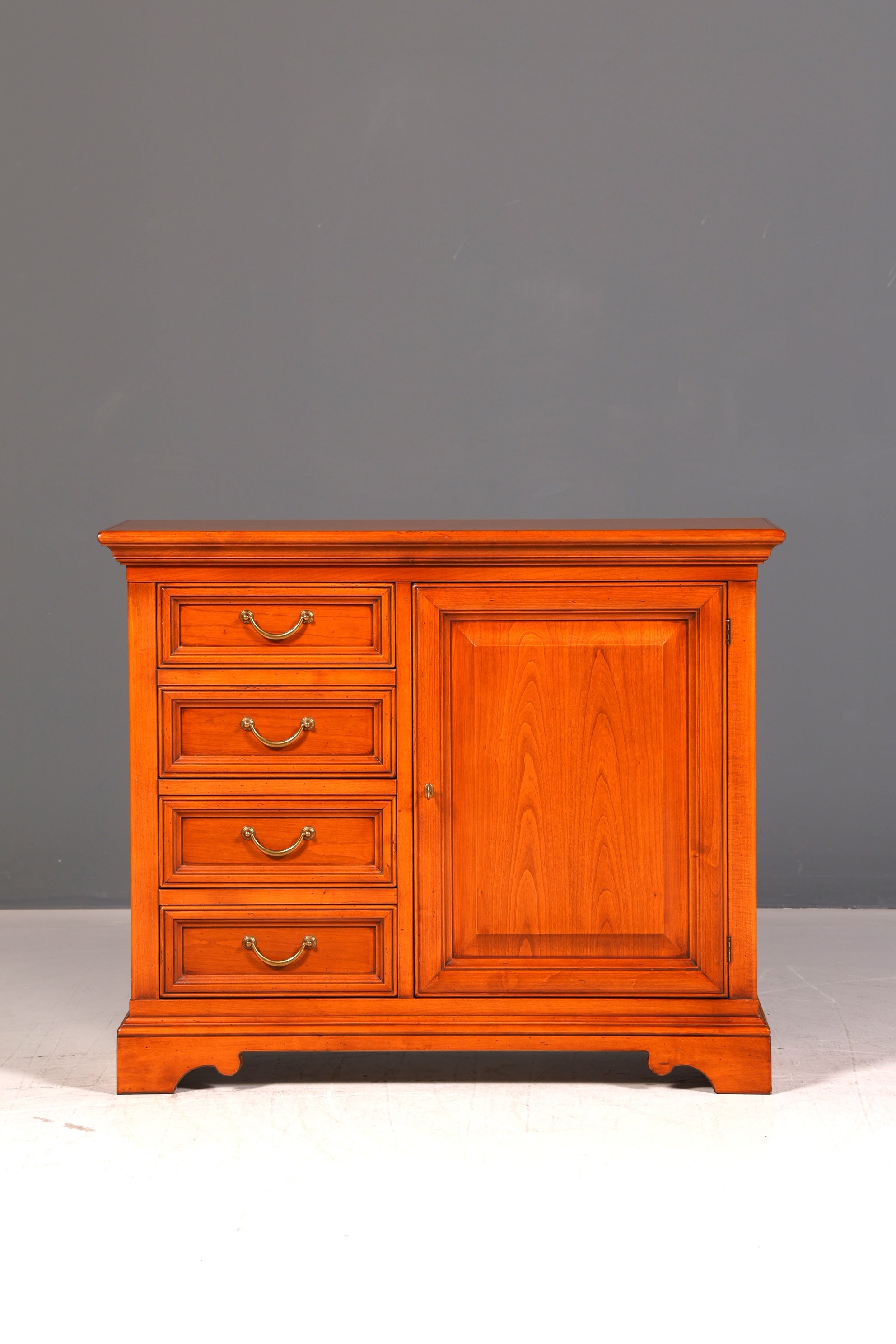Wunderschöne Original Selva Kommode Villa Borghese Antik Stil Schrank Buffet Anrichte