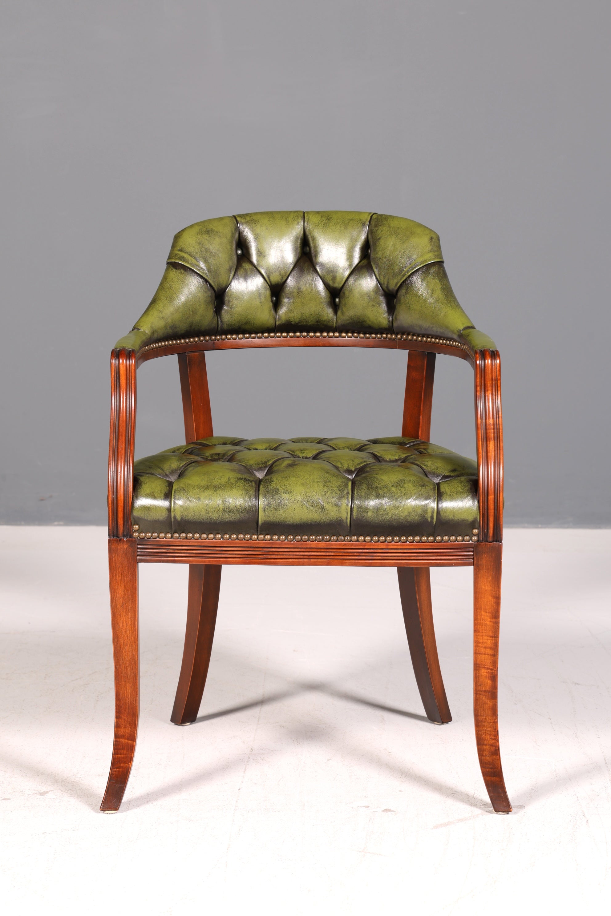 Stilvoller Chesterfield Stuhl Englischer Armlehnstuhl Echt Leder Bürostuhl Sekretär Antik Vintage