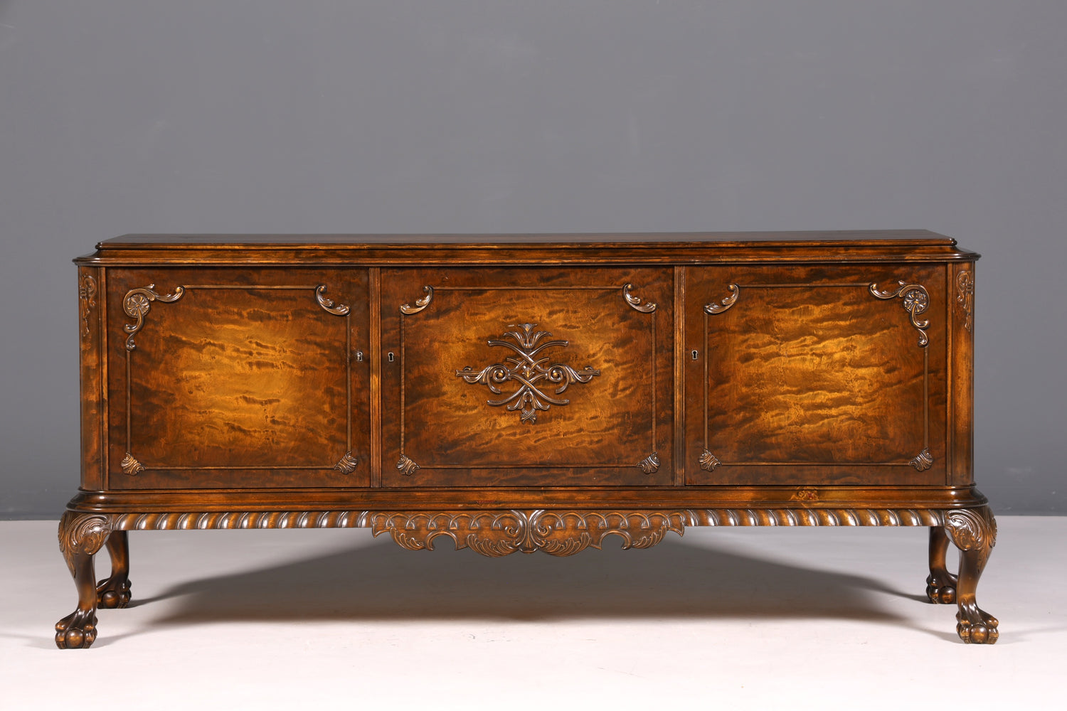 Buffet Chippendale onirique, meuble de style baroque, meuble TV ancien des années 50/60