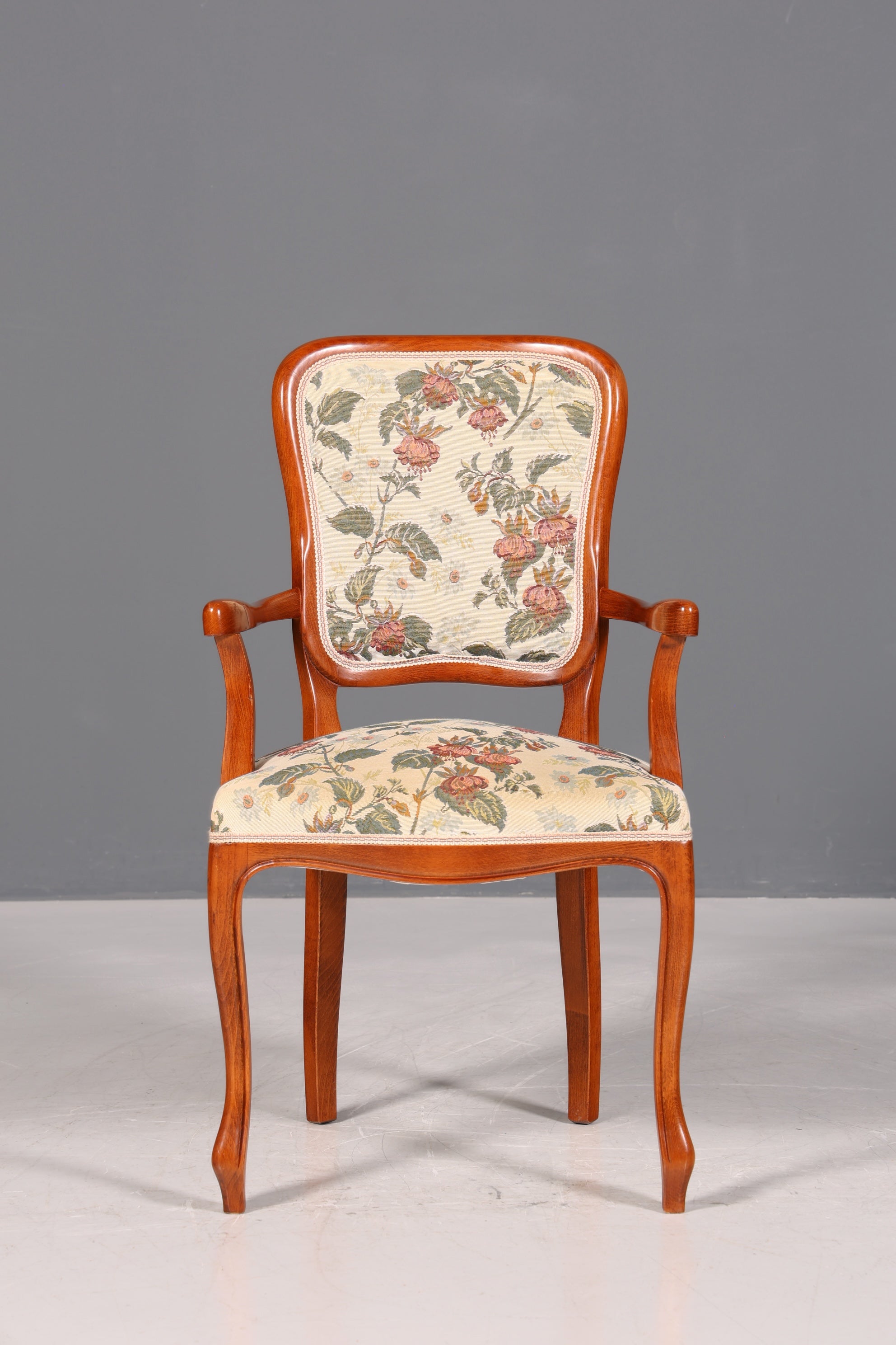 Fauteuil Chippendale élégant, chaise secrétaire de style Chippendale, fauteuil en tissu tapisserie