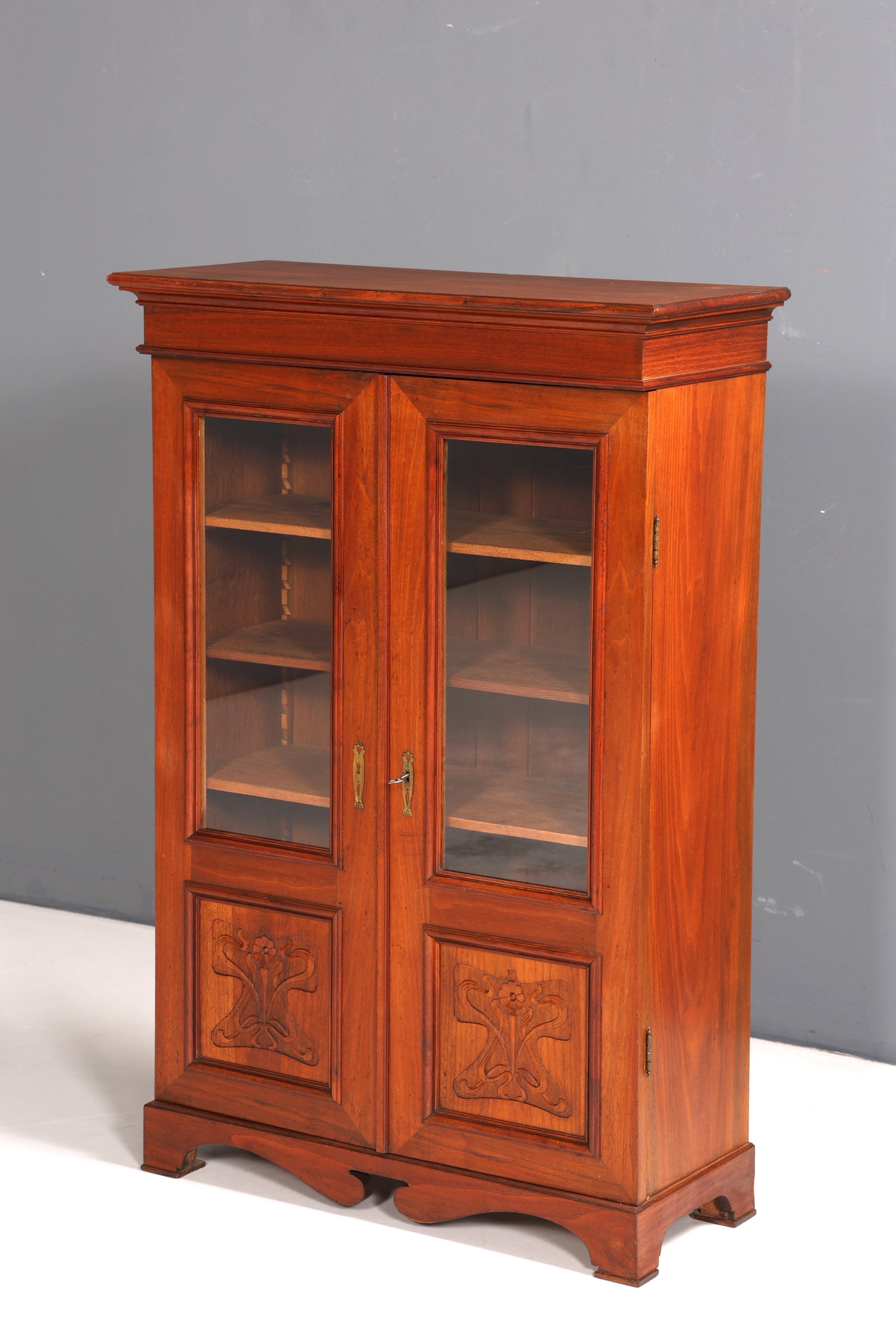 Traumhafte Jugendstil Vitrine Antike Holz Bücherschrank Eiche Gründerzeit Antik Schrank Geschirrschrank