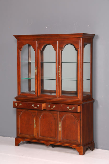 Edle Original Drexel Heritage Vitrine Bücherschrank USA Schrank Buffet Regal Glasvitrine