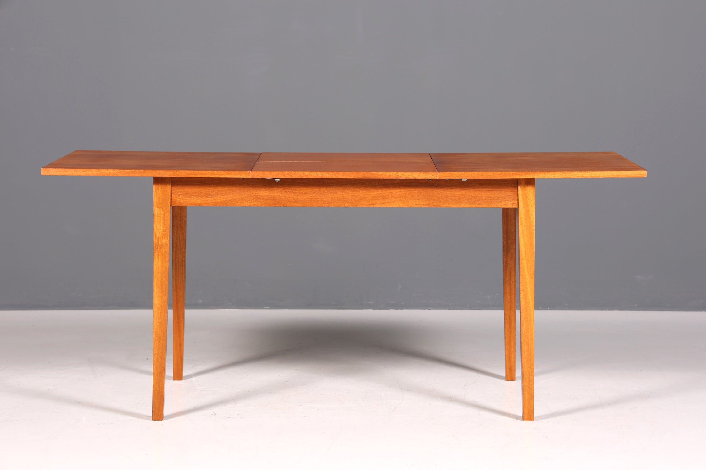 Table de cuisine Hellerau originale du milieu du siècle, table de salle à manger extensible vintage, VEB