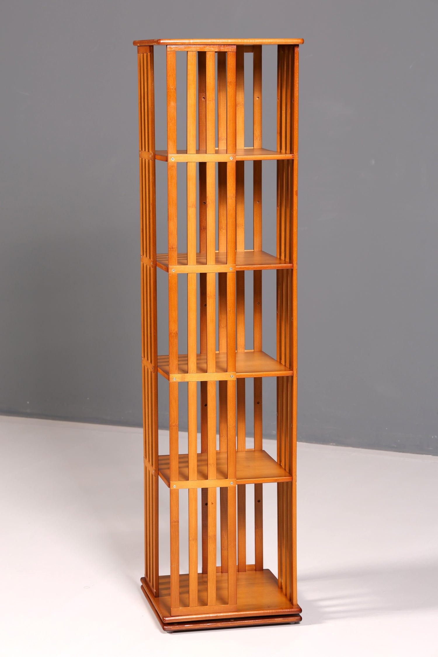 Traumhaftes Englisches drehbares Bücherregal UK Revolving Bookcase Regal
