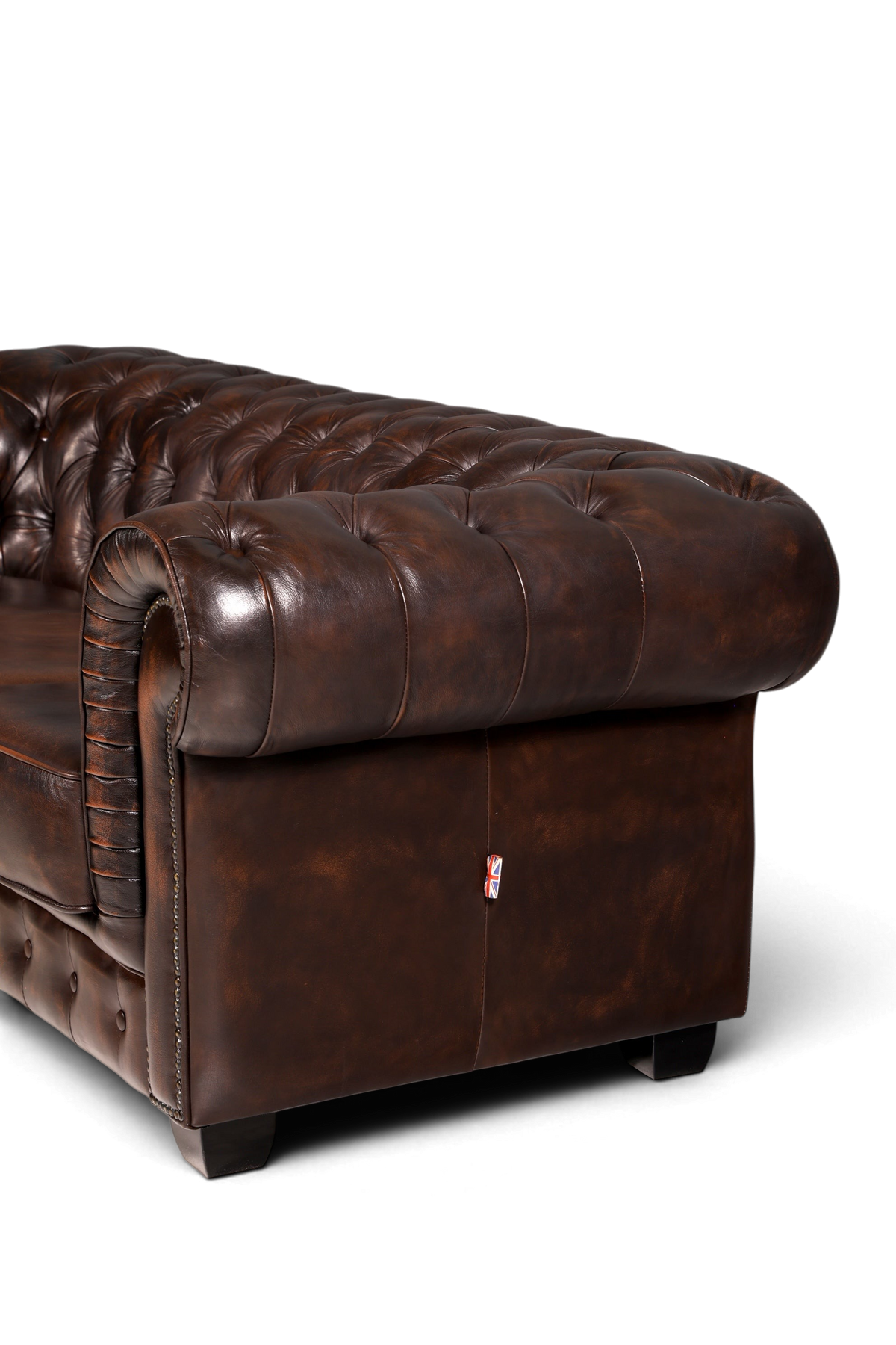 Hauptstadt Möblerei Chesterfield 3-Sitzer Sofa aus braunem Echtleder mit klassischer Knopfheftung und Ziernägeln
