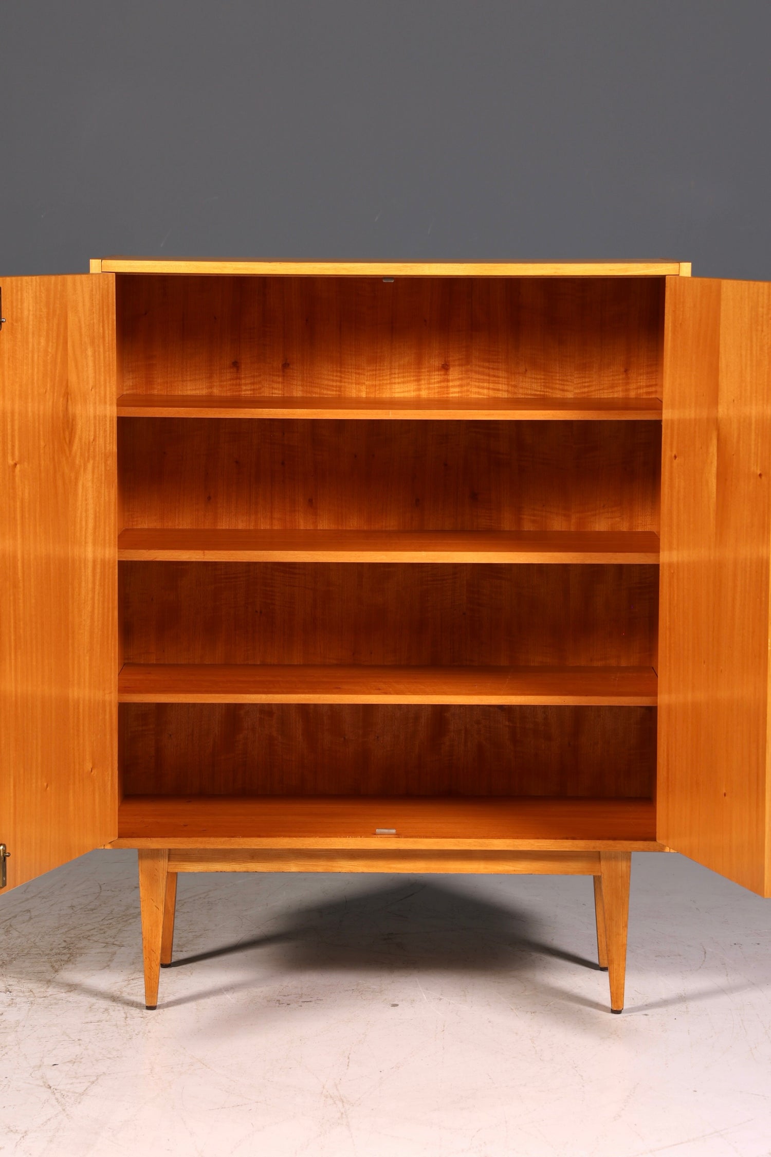 Wunderschöner Original Hellerau Schrank Kommode Mid Century Regal Franz Ehrlich 602 Vintage Highboard