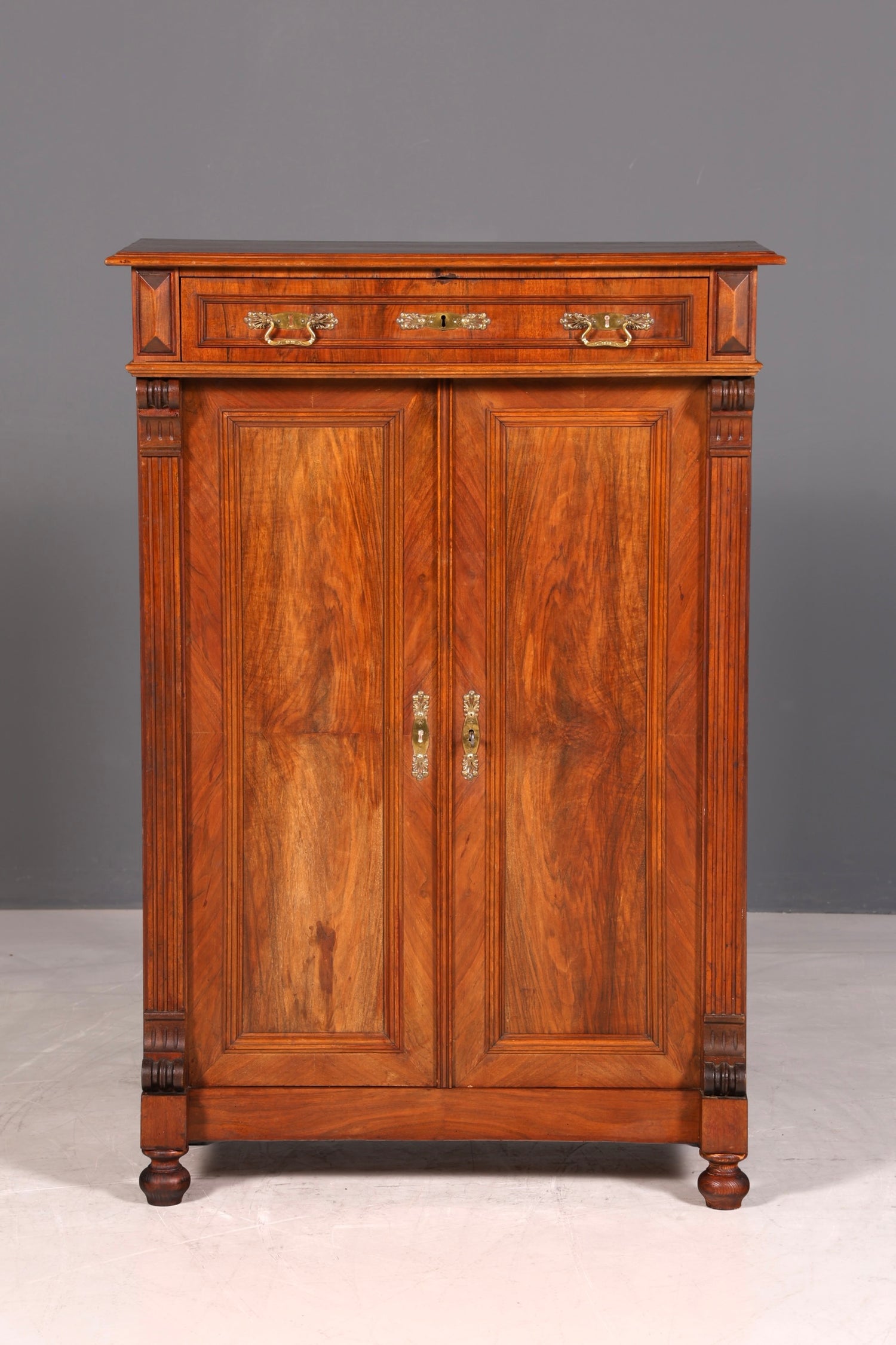 G124 Finish Traumhaftes Gründerzeit Vertiko Jugendstil Schrank Antik Highboard Kommode