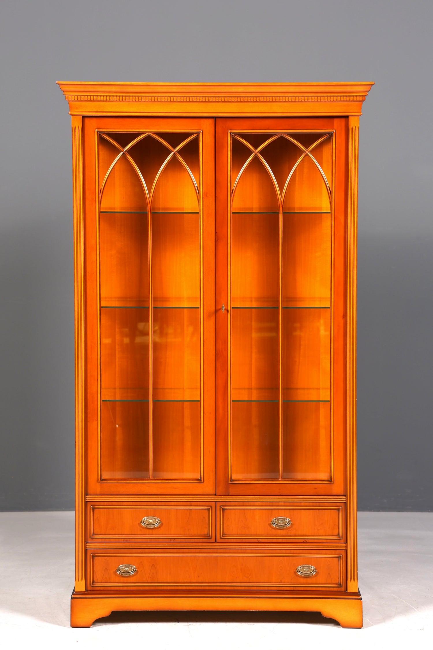 Magnifique vitrine en bois d&