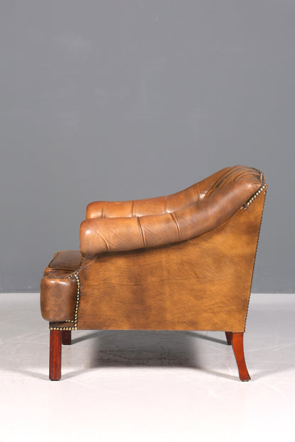 Magnifique et rare fauteuil Chesterfield, fauteuil anglais en cuir, fauteuil de gentleman, 1 sur 2