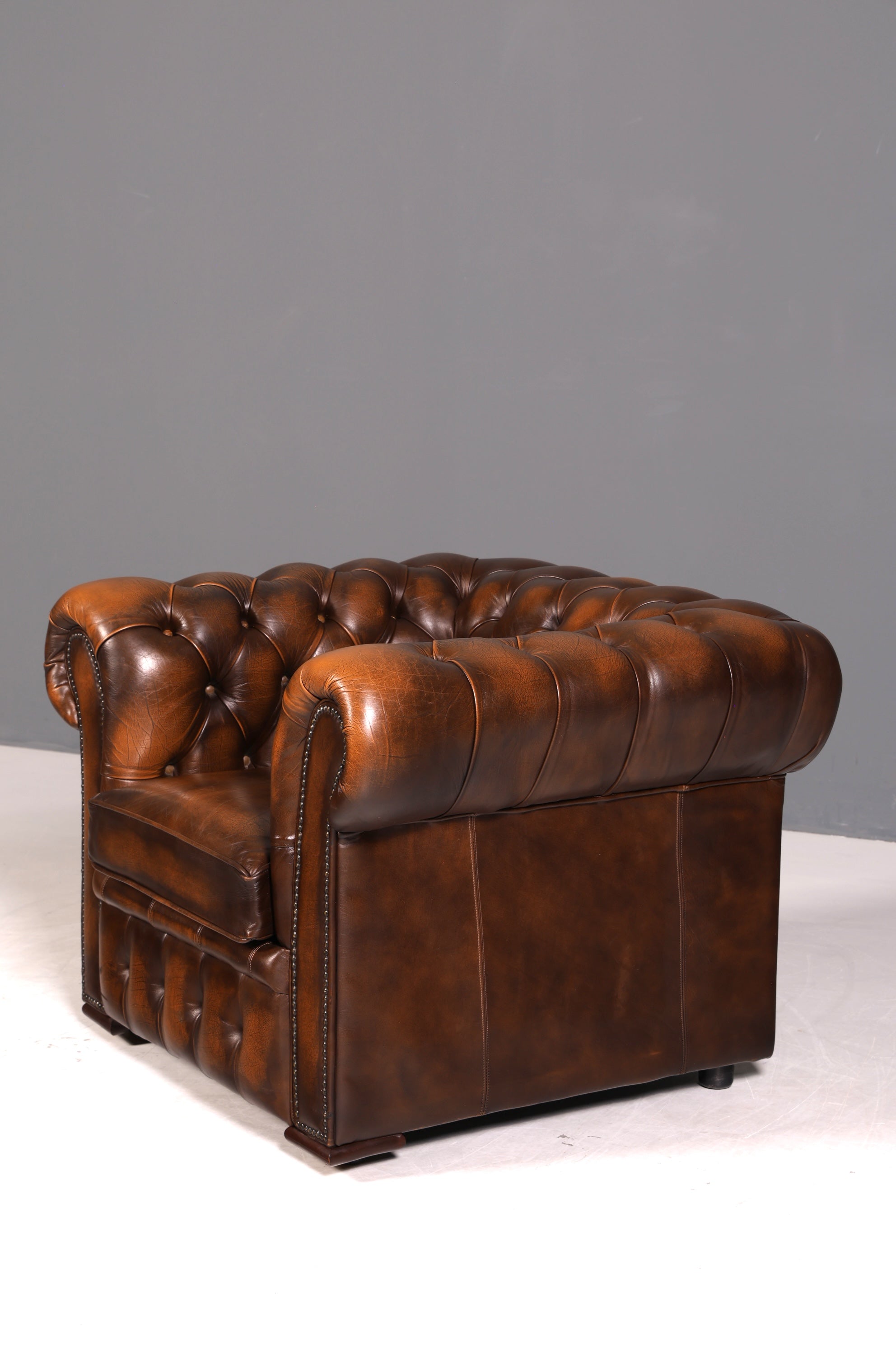 Stilvoller Original Chesterfield Sessel Englischer Armlehnsessel Englisch Herrensessel 2 von 2