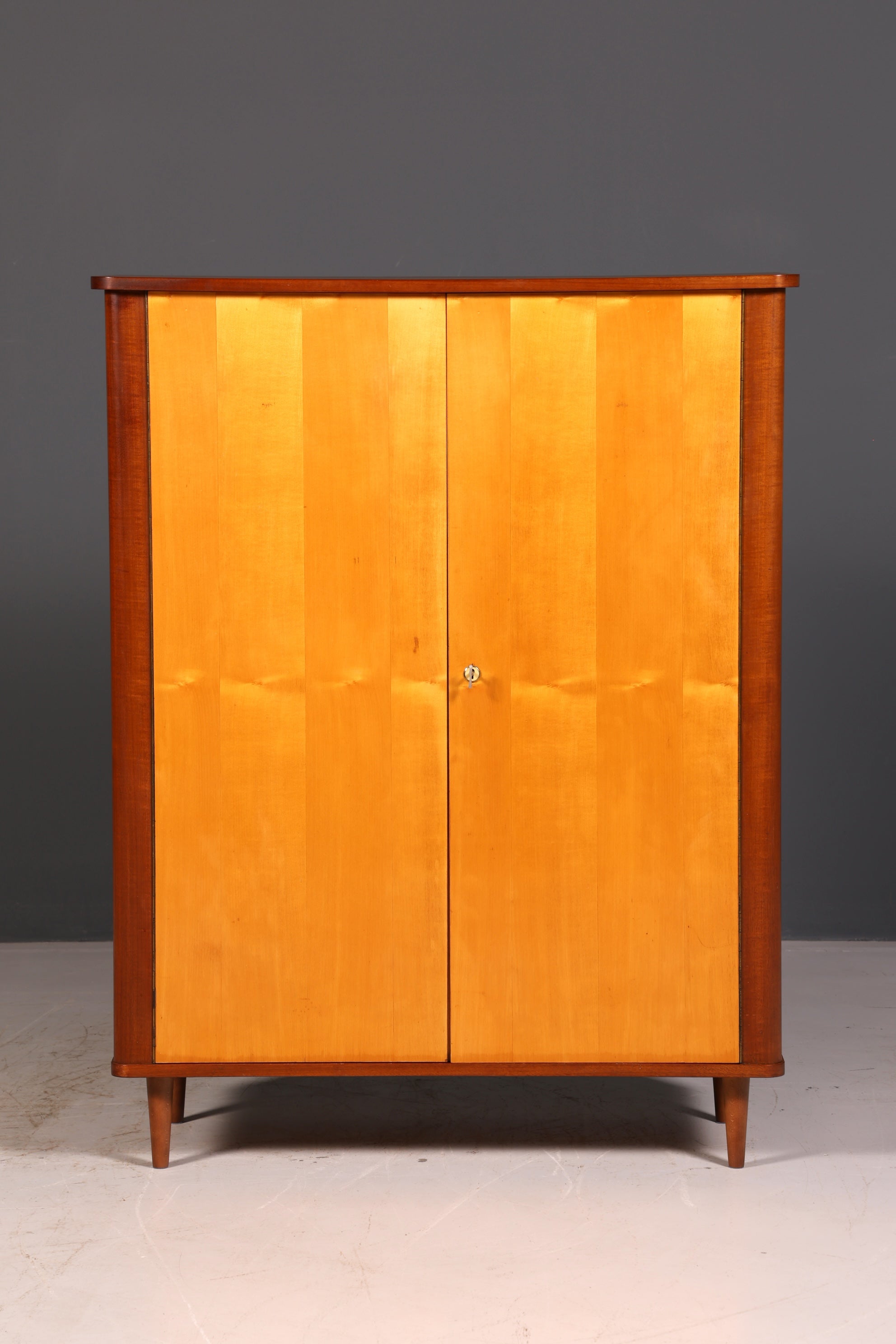 Wunderschöner Mid Century Schrank 60er Jahre Wäscheschrank Aktenschrank Kommode Vertiko Highboard Vintage