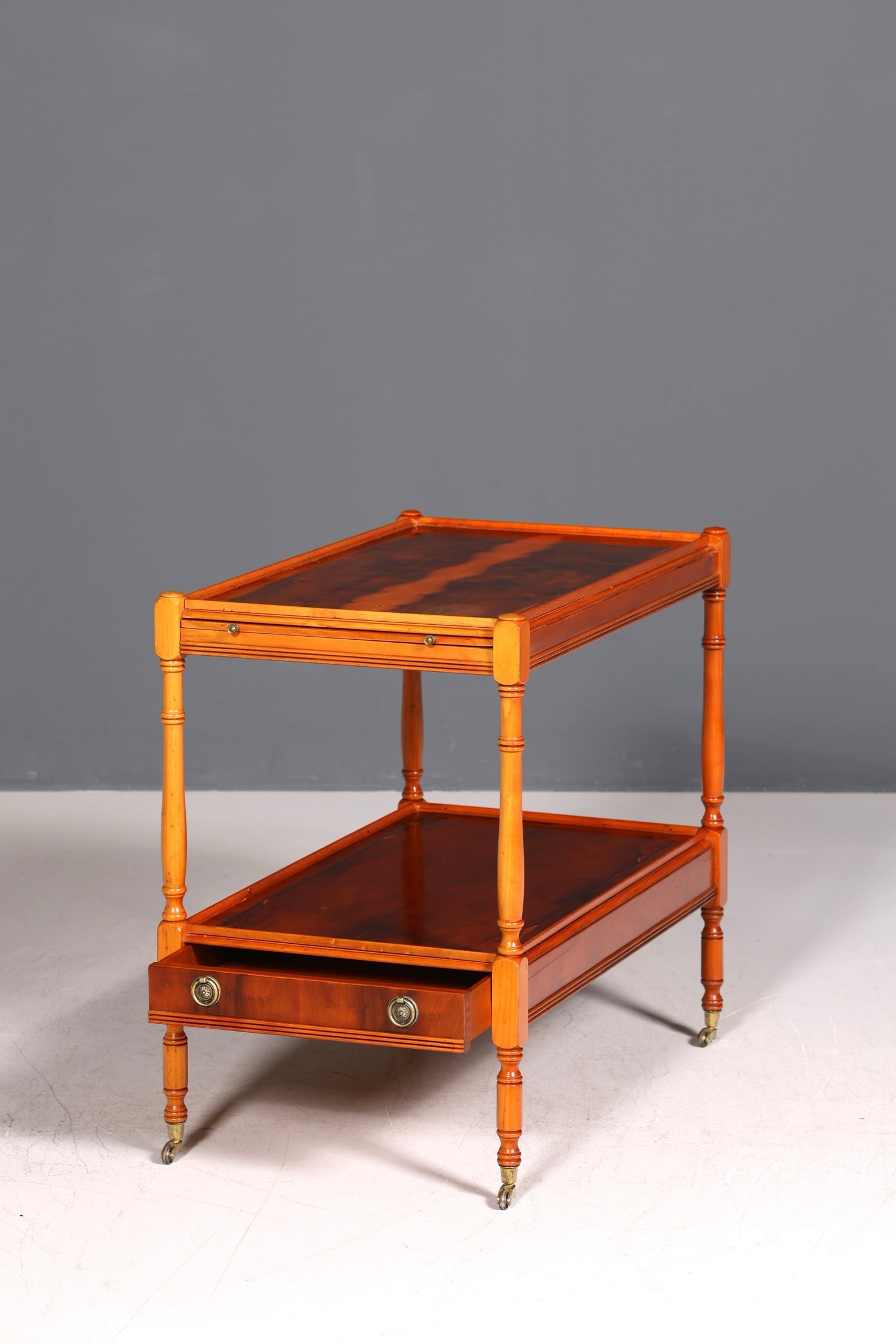 Chariot de service anglais de style antique, style antique, chariot de bar, chariot à thé, table d&