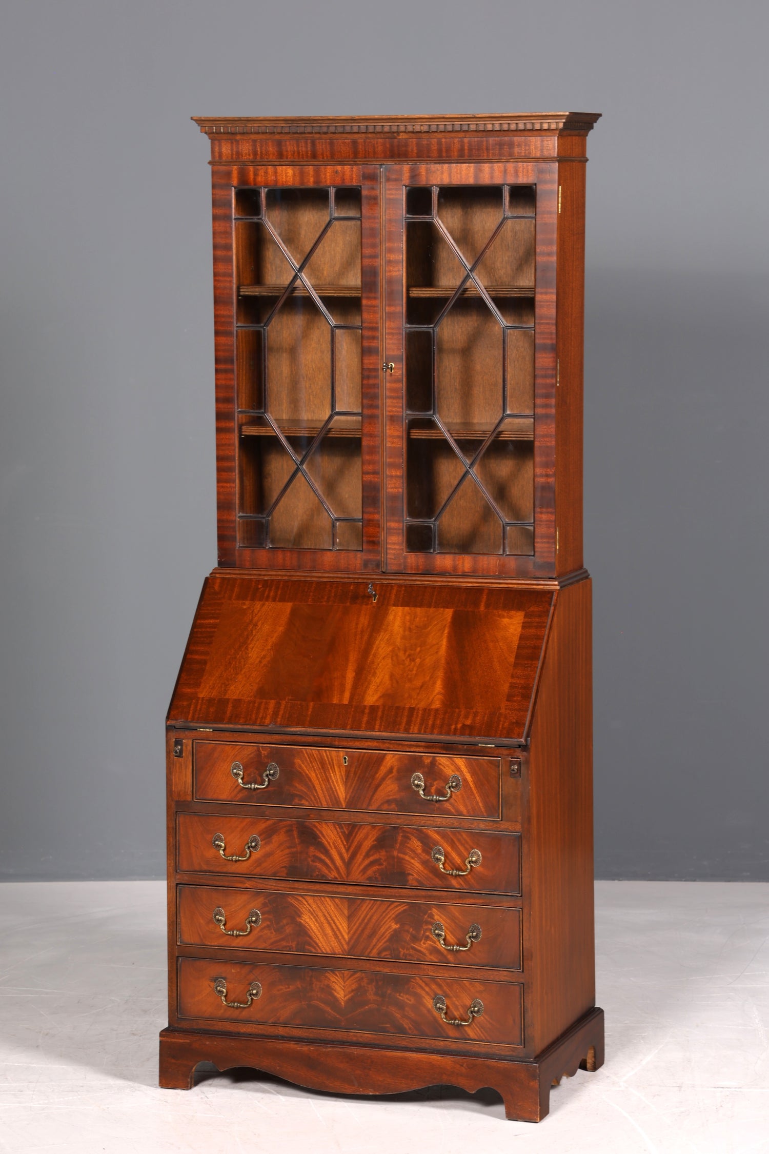 F973 Finish cm Wunderschöner Englischer Sekretär Büro Aufsatzsekretär Antik 60S Vitrinen Schrank UK