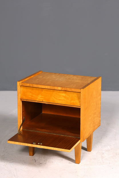 Commode vintage simple du milieu du siècle, meuble pliant, table de chevet de design danois, 2 sur 2