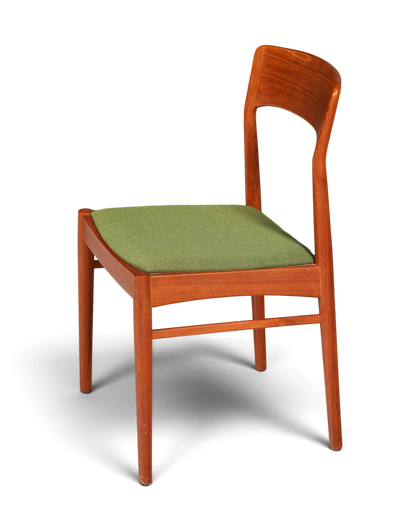 Dänischer Mid Century Esszimmerstuhl Teakholz Henning Kjærnulf Korup Stolefabrik 60er